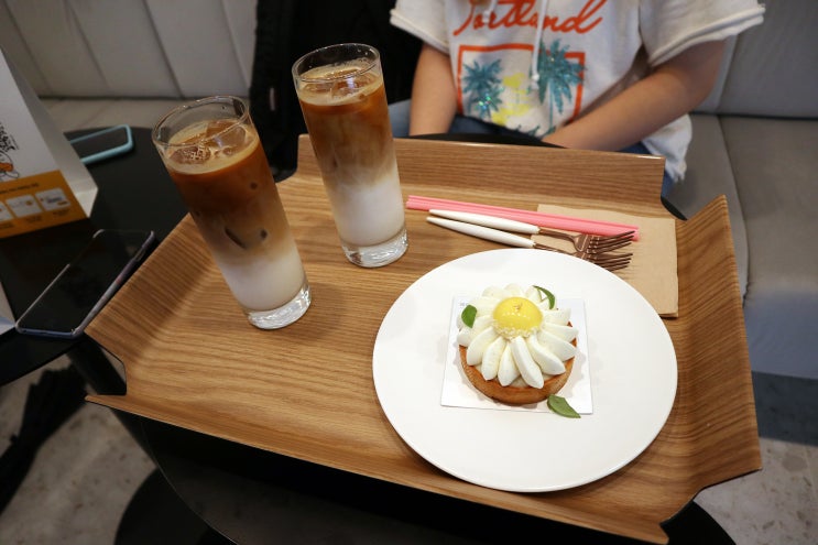  강남역 디저트카페 cafe 블라썸