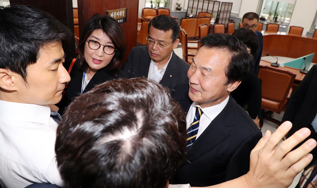  유승민·이혜훈, 손학규 퇴진 개입 논란 속으로