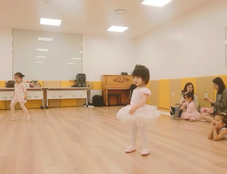  가정보육) 줄리스 영어 발레, 짐짐펀, 뽀로로 기타 활동 기록~ 