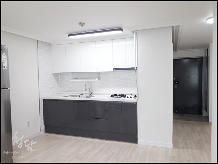  천안아파트 리모델링_직산 수헐리 부영아파트_화이트&그레이