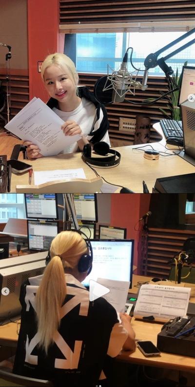 솔지 방송실수, 수초간 정적...대체 어떤 일이 있었길래? “정말 많이 놀랬다” 솔지 방송실수, 수초간 정적...대체 어떤 일이 있었길래? “정말 많이 놀랬다”