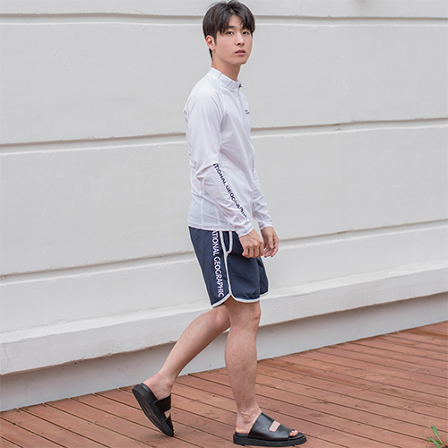 내셔널지오그래픽 래쉬가드 추천 깔끔혀