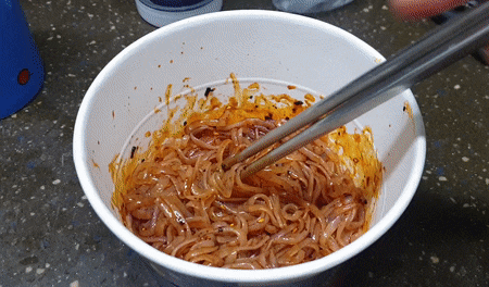 곤약 비빔면 먹어본 후기, 그로서리서울 밤이되면 불닭비빔맛 곤약 비빔면 먹어본 후기, 그로서리서울 밤이되면 불닭비빔맛