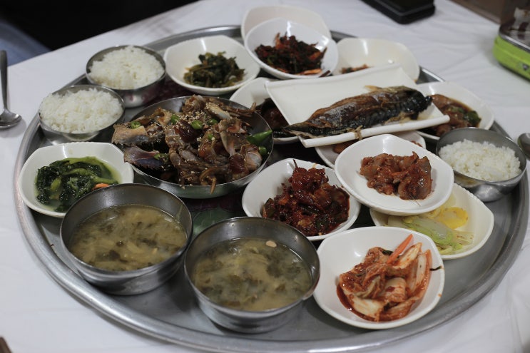  Jul 16th 2019 _ 가족여행 _ 백반여행 중 게장이 기막힌 여수 미나식당에 갔어요~