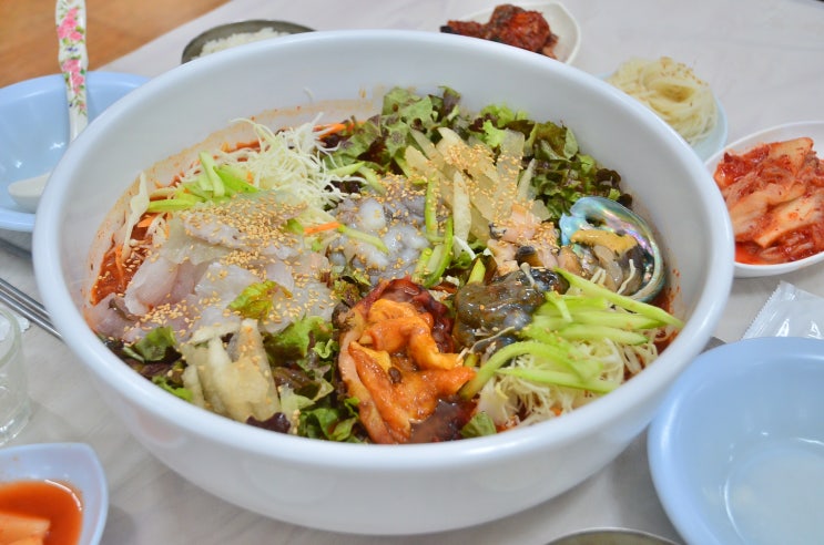  월미도 물회 새콤달콤~ 성공의정석 꾼에 방영된 대표맛집!
