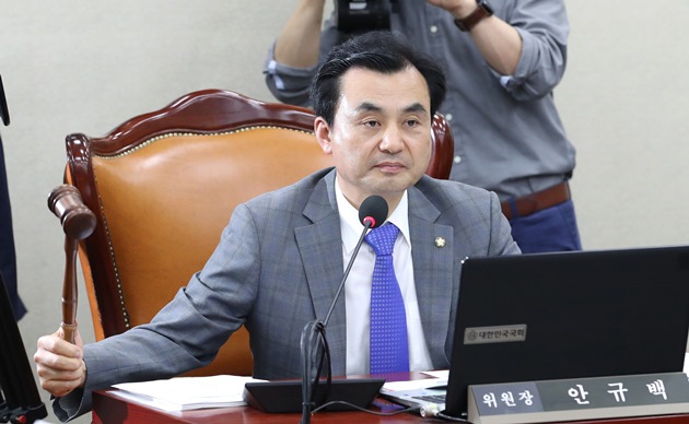  안규백 “러 침공 의도 없었다는 건 허언”...靑 발표와 배치