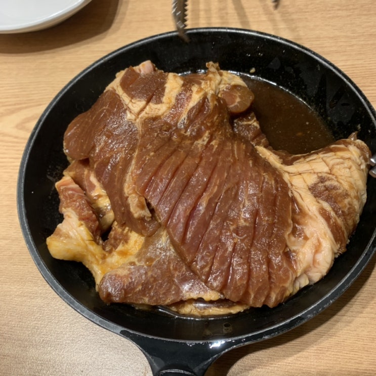  저녁 겸 참이슬 톡톡 : 갈비 무한리필 명륜진사갈비