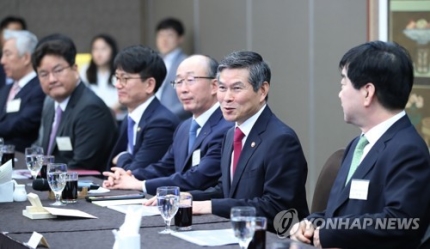  국방부, 한화 폭발사고 지체상금 면제 검토