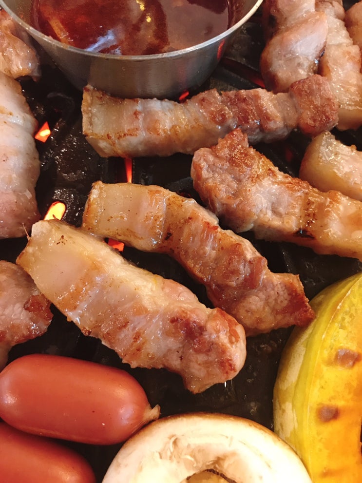  춘천 고깃집 거두리 맛집의 초심 불타는 오겹살