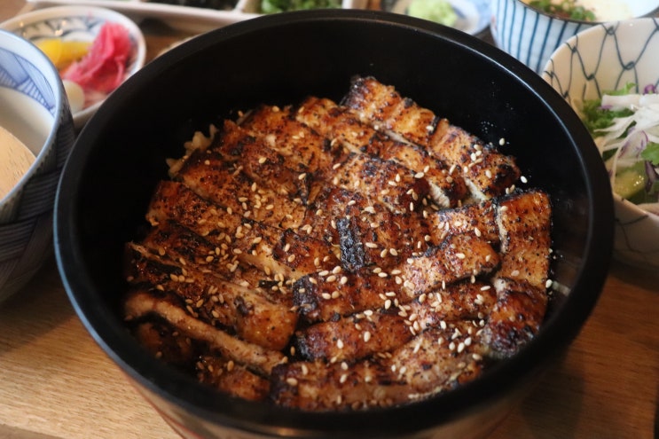  명동역맛집 / 명동밥집 서설 장어덮밥 정식으로 맛있는 점심