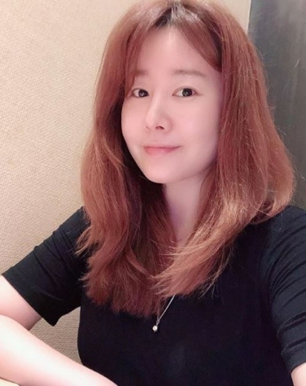 이세창 전 부인 김지연 “갑작스러운 관심과 응원, 잘 지내고 있다” 이세창 전 부인 김지연 “갑작스러운 관심과 응원, 잘 지내고 있다”