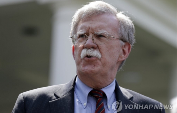 美볼턴 한국당 원내대표 나경원부터 만났다...뒤이어 정의용·정경두·강경화 연쇄 회동