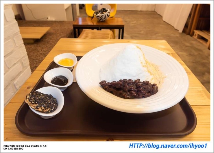  성수동 빵집 - 진진브레드 : 뚝도시장의 눈꽃빙수 맛집