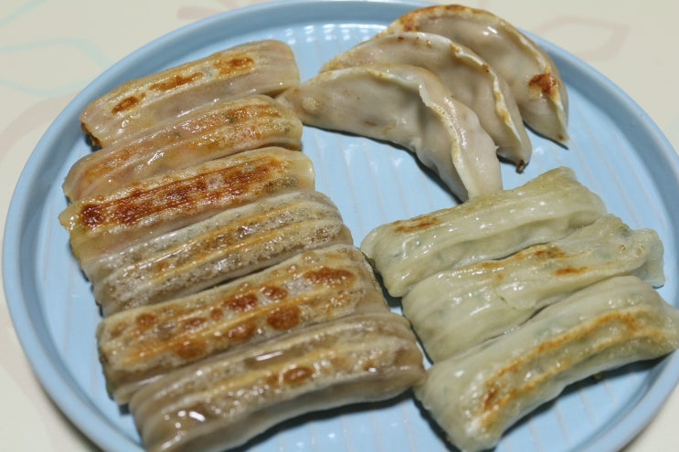  냉동만두 아빠의 식탁 단양마늘만두,마라샹궈만두를 맛있게 냠냠
