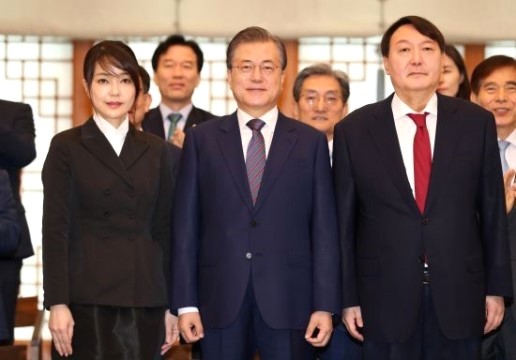  김건희씨가 누구길래??