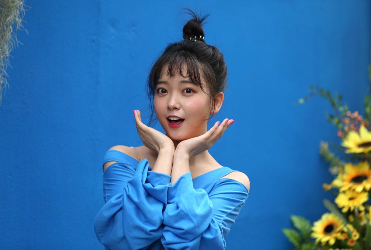 트로트 가수 요요미 인터뷰 사진