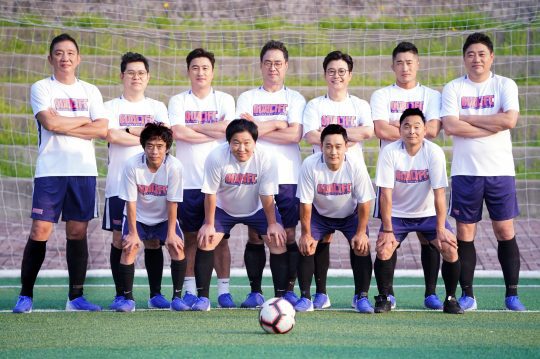  방송 - 레전드의 조기 축구 '뭉쳐야 찬다', 새 멤버 발표
