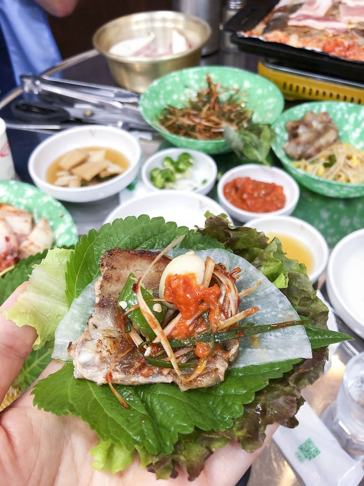  분당/서현역 맛집가성비로 먹는 냉동삼겹살 "24시 굴다리집"