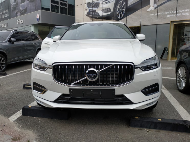  '화사 차'로 핫한 볼보_이렇게 단차가 심하다고? 볼보 XC60 신차검수 후기
