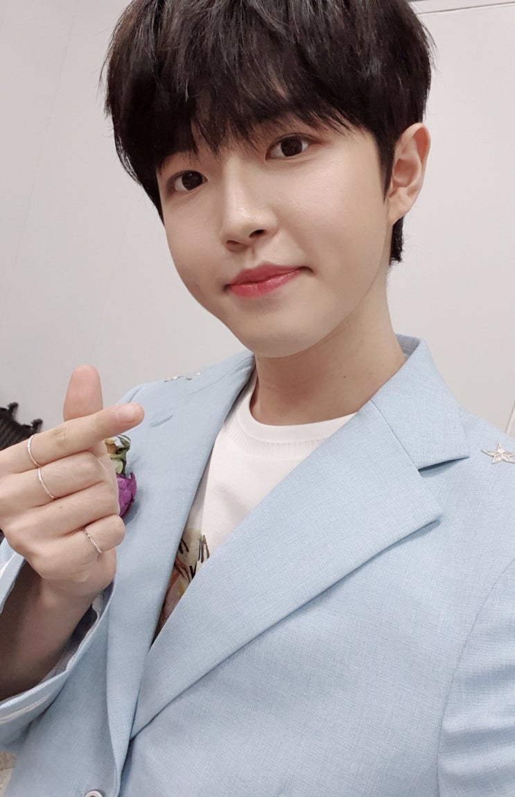 김재환 | [#HWANAIR] 190727 쇼 음악중심 본방사수!