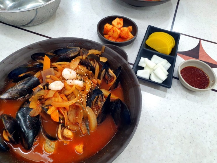  창원시 진해구 용원 / 푸짐하고맛있는 해물짬뽕맛집 [신항대반점]