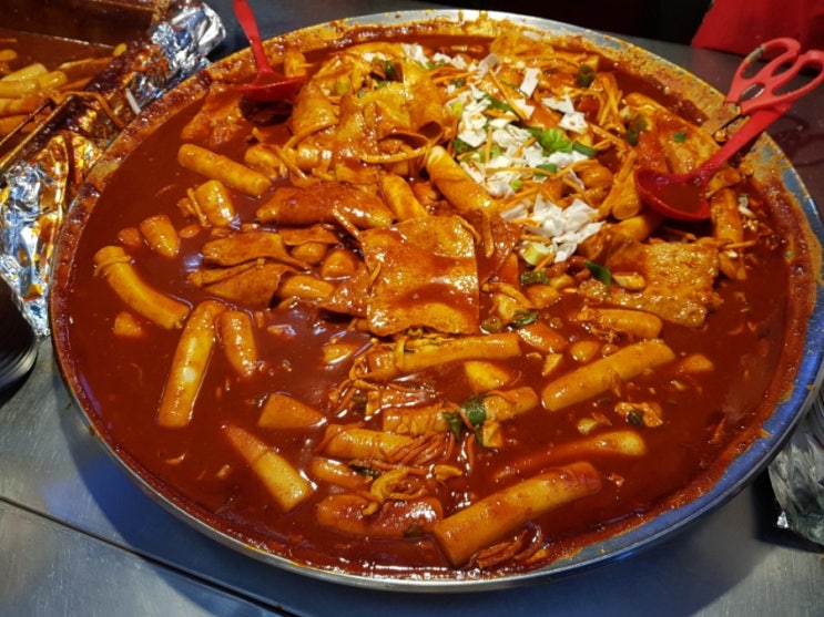  부산 깡통시장 국제시장 맛집 8가지 먹거리 얌얌!