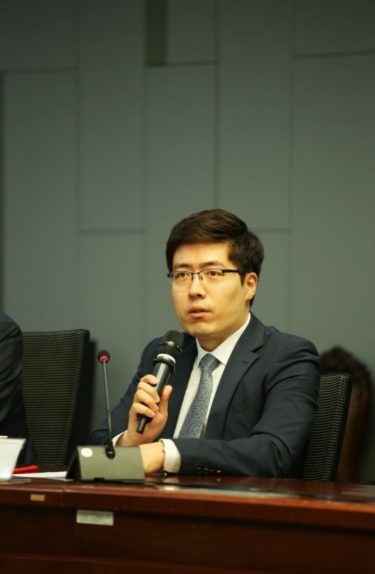  최태원 SK회장 내연녀 관련 기사, '허위댓글' 누리꾼에 벌금형