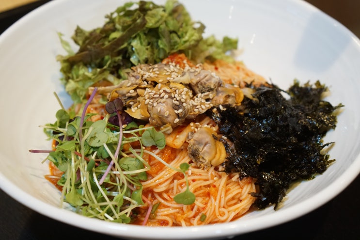  창원 롯데백화점 맛집 쫄깃한 비빔국수가 맛있는 서래식당