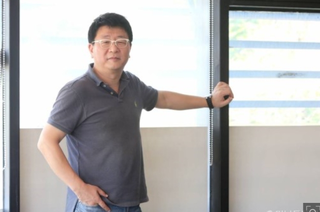  배우 이시언"은사 곽경택 감독