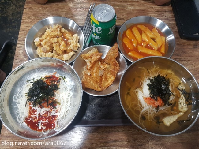  [망원동] 처음 가 본 망원동 - 망원동 주차 / 망원시장 / 허니돈 / 신성왕만두_190720