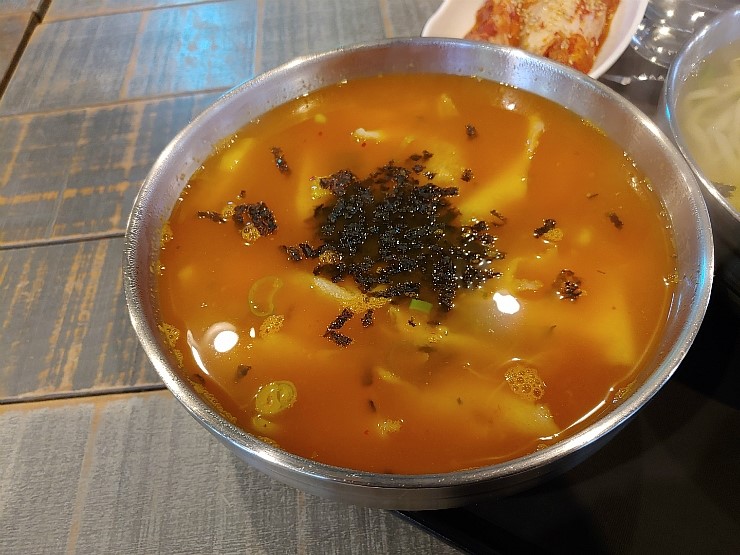  [강남,역삼동,강남역/행하령수제비] 비 온 덕분에 궁금했던 수제비를 먹었네요 ㅎ