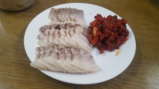양양 단양면옥의 냉면, 막국수 및 수육 양양 단양면옥의 냉면, 막국수 및 수육