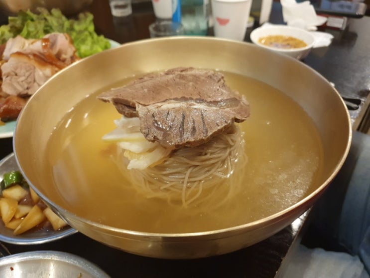  분당 족발집에서 내놓은 평양냉면 정자동 '윤밀원'