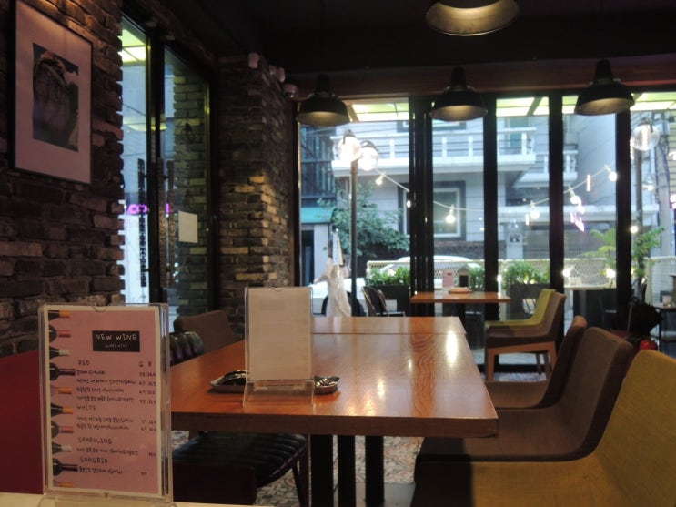  회기 경희대 정문 맛집 "SFLOOR 에스플로어"/ 시저샐러드&엔초비파스타