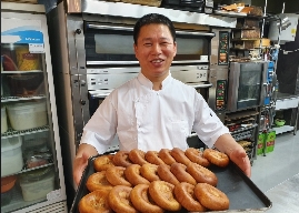 생활의 달인 샐러드빵 단팥빵 채소빵 쌀단팥빵 전주 쌀팥빵 야채빵 사라다빵 쌀빵 쉬폰 쌀팥빵 채소빵 박보화 전주 빵집 뺑드파미유 681회 생활의달인 전주 샐러드빵 단팥빵 채소빵