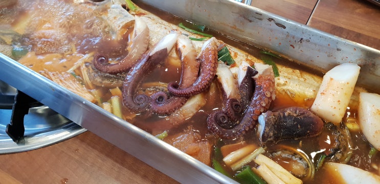  입과 눈이 즐거운 제주공항 근처 맛집