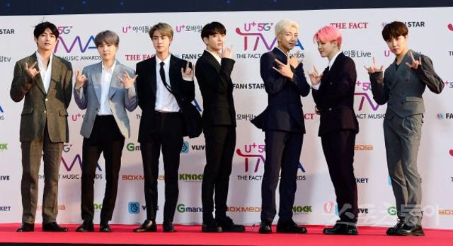  방탄소년단 여자친구 한식구 됐다…빅히트, 쏘스뮤직 인수