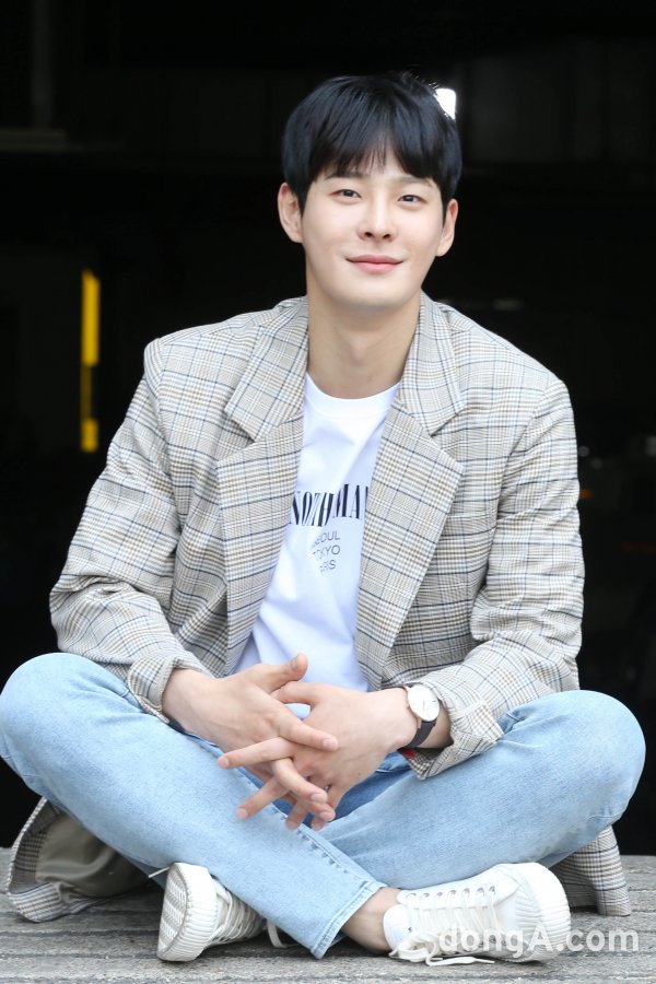 [KENNETH COLE] 케네스콜 시계 - 매체인터뷰 차인하 시계 (KC50918006)