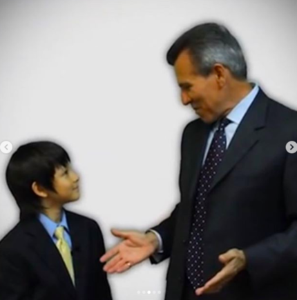 김사무엘, 아버지 묘지 찾아 눈물의 애도 "너무 그립고 사랑해요"..살해 용의자 체포 김사무엘, 아버지 묘지 찾아 눈물의 애도 "너무 그립고 사랑해요"..살해 용의자 체포