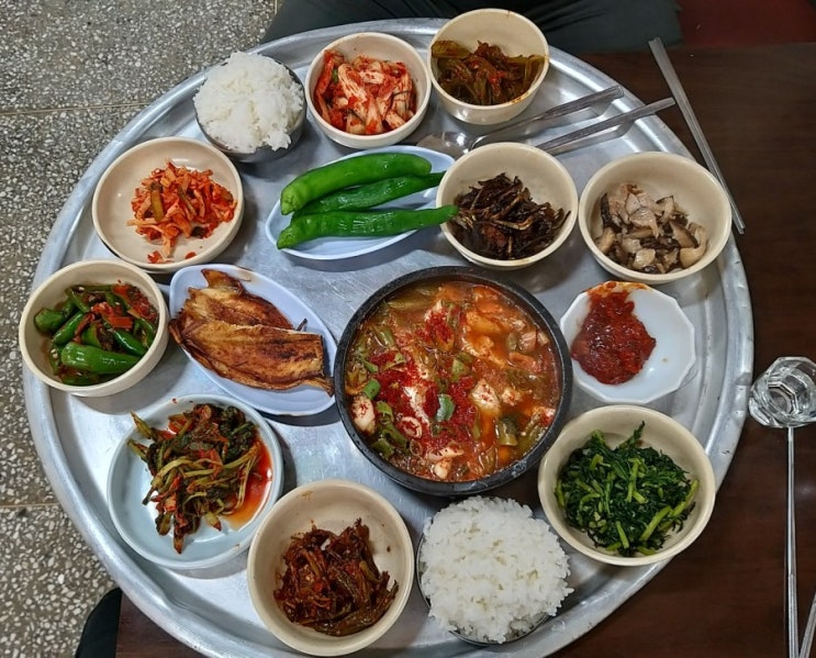  영등포 <진희식당> : 청과물시장 골목 보석같은 갈치조림 노포