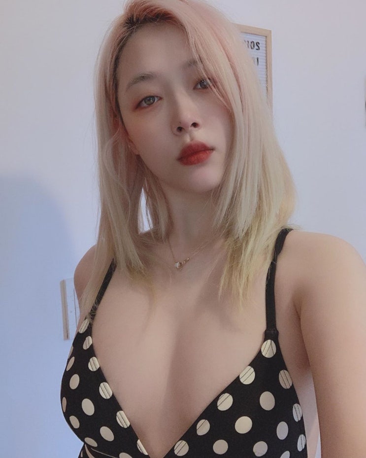 설리 호텔 델루나 10회 특별출연 설리 호텔 델루나 10회 특별출연
