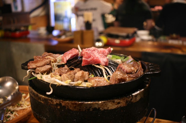  홍대양갈비 히츠지야에서 무한리필로 즐겨보세요.