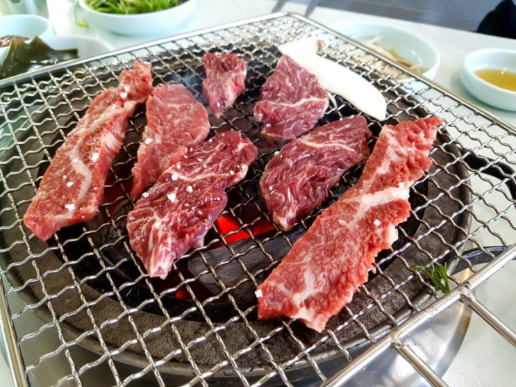  울산 울주군 봉계 한우 맛집 앞동산가든/18년 단골식당 암소 숯불 구이