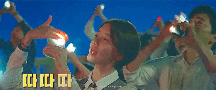  재난 영화 <엑시트>