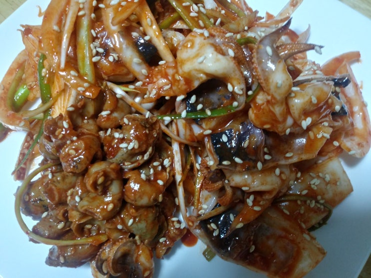  갑오징어와 골뱅이 파무침
