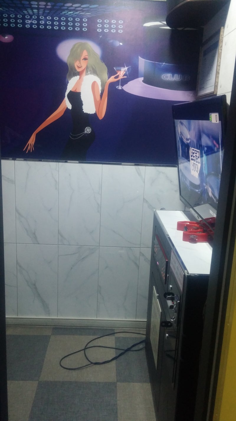 부산에서 처음 시작한 노래방 문화가 서서히 사라져가고 있네요 신규 설치 보다 폐업이 빠르게 진행되는 이유를 알아봅니다 부산 노래방 기계  대여 설치 전문 : 네이버 블로그