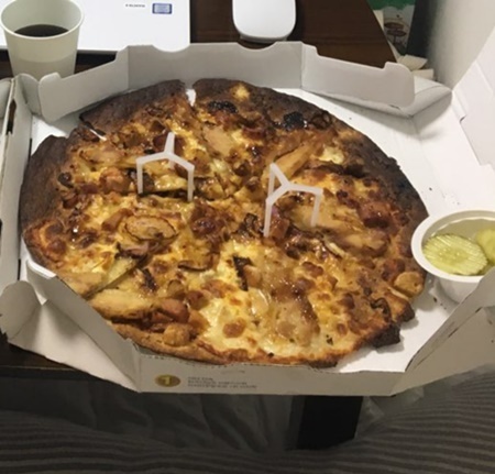 피자헛 탄맛피자.. 8일만에 사과하다