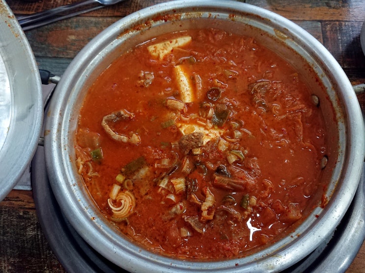  광주 대인동/금남로5가역 '나산식당' 김치찌개