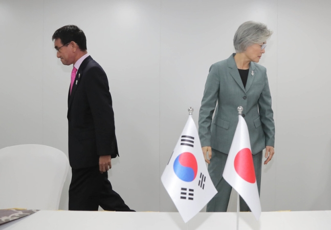 강 장관 "화이트리스트 한국 배제 철회 요구에 日 확답 없었다"
