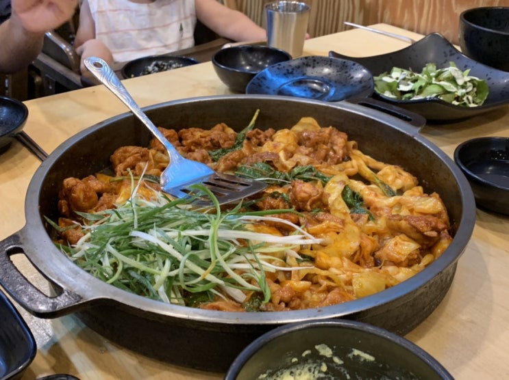  평택 철판닭갈비 딱 좋네~ 동삭동 예촌닭갈비~